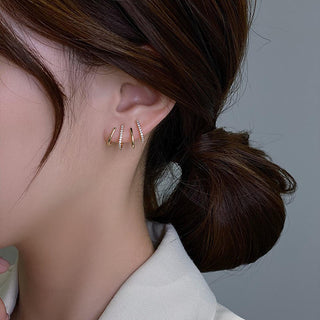 Queen Medusa Bold Beauty in One – Single Earring for a Statement Look!