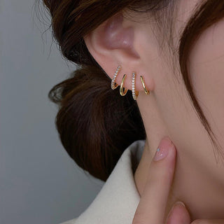 Queen Medusa Bold Beauty in One – Single Earring for a Statement Look!